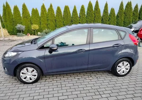 ford wielkopolskie Ford Fiesta cena 16900 przebieg: 150000, rok produkcji 2011 z Opalenica